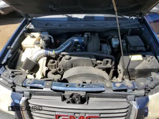 2003 GMC Envoy SLT with VIN 1GKDT13S132171350, listed as a Copart auction lot 67076744 with 286,512 mi miles and Salvage Title. Bid and sale history available at carsss.com. Image 12.