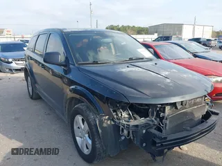 2013 Dodge Journey SE with VIN 3C4PDCAB6DT626441, listed as a IAAI auction lot 41583046 with 113,464 mi miles. Bid and sale history available at carsss.com. Image 1.