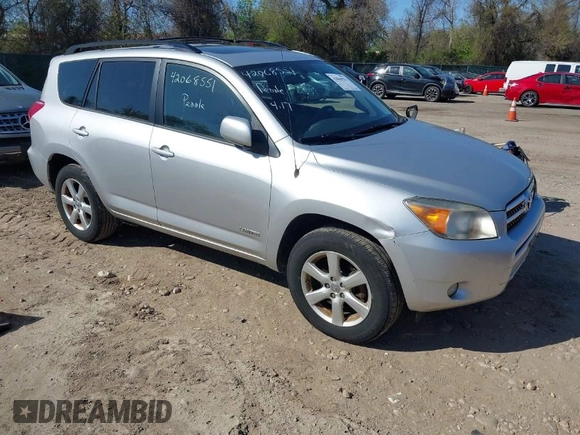 2008 Toyota RAV4 Ltd with VIN JTMBK31V985071386, listed as a IAAI auction lot 42068551 with 213,805 mi miles. Bid and sale history available at carsss.com. Image 1.
