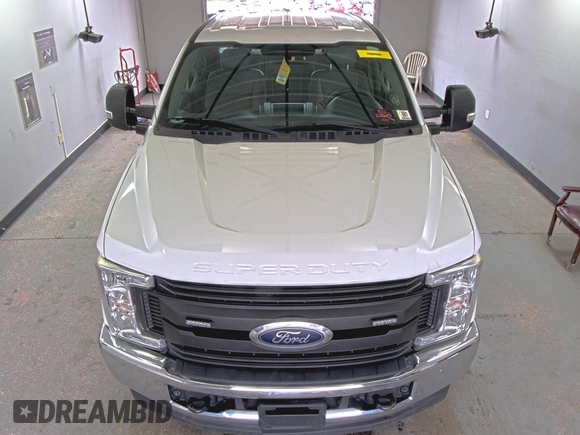 2019 Ford F-350 Platinum с VIN 1FT7W3BTXKED68083, выставлен на аукционе IAAI как лот 42602897 с пробегом 201 348 миль миль и . История ставок и продаж доступна на DreamBid. Изображение 41.