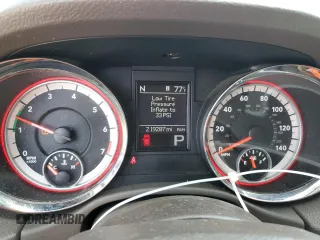 2013 Dodge Durango SXT z VIN 1C4RDHAG4DC617038, wystawiony jako Copart lot #50887945 z przebiegiem 219 287 mil mil oraz Szkoda całkowita • Salvage title. Historia ofert i sprzedaży dostępna na DreamBid. Obrazek 9.