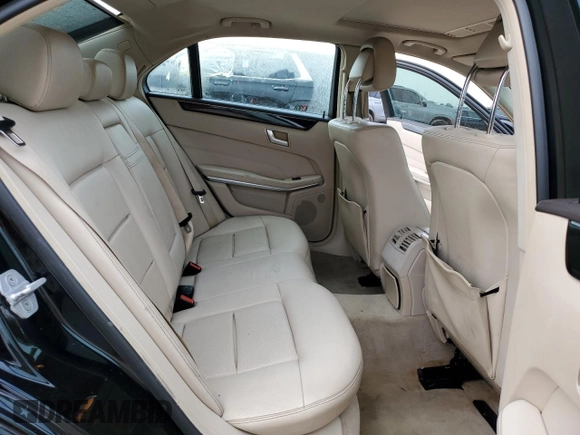 2014 Mercedes-Benz E 350 Sport z VIN WDDHF5KB9EA882032, wystawiony jako Copart lot #54559845 z przebiegiem 153 296 mil mil oraz Szkoda całkowita • Salvage title. Historia ofert i sprzedaży dostępna na DreamBid. Obrazek 10.