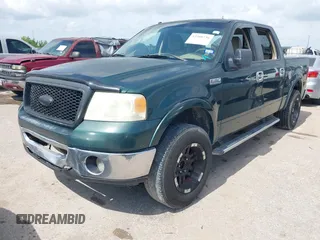 2007 Ford F-150 XLT with VIN 1FTPW12V97KD48275, listed as a IAAI auction lot 42398736 with 231,497 mi miles and . Bid and sale history available at DreamBid. Image 2.