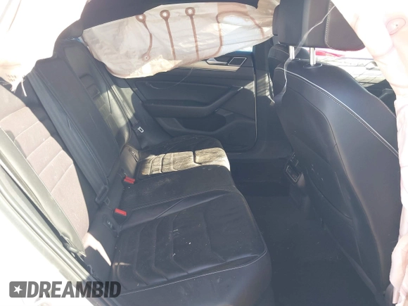 2020 Volkswagen Arteon SEL Premium R-Line с VIN WVWTR7AN3LE013290, выставлен на аукционе IAAI как лот 41351869 с пробегом Не указан миль и . История ставок и продаж доступна на DreamBid. Изображение 8.