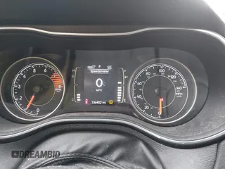 2019 Jeep Cherokee Latitude с VIN 1C4PJMCX9KD476710, выставлен на аукционе IAAI как лот 42447430 с пробегом 136 452 миль миль и . История ставок и продаж доступна на DreamBid. Изображение 7.
