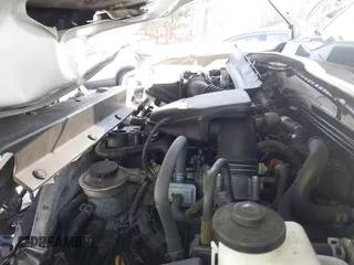 2020 Toyota Tacoma SR with VIN 5TFRX5GN5LX172392, listed as a IAAI auction lot 41615113 with 147,188 mi miles and . Bid and sale history available at DreamBid. Image 10.