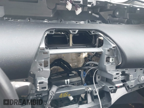 2020 Toyota Prius LE with VIN JTDKARFP2L3136261, listed as a IAAI auction lot 41752037 with Not Provided miles and . Bid and sale history available at DreamBid. Image 16.