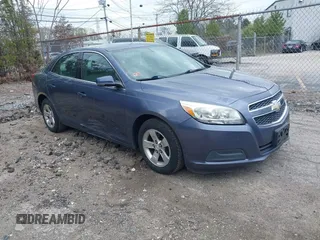 2013 Chevrolet Malibu LT with VIN 1G11C5SA8DF211618, listed as a IAAI auction lot 42165103 with 170,423 mi miles and . Bid and sale history available at DreamBid. Image 1.