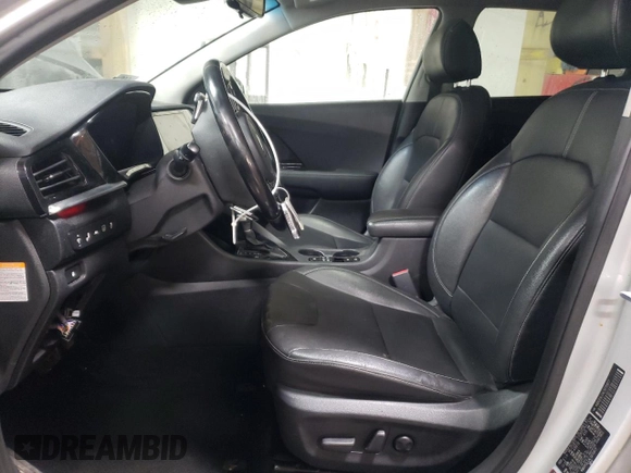 2020 Kia Niro EX Premium with VIN KNDCE3LC4L5370977, listed as a Copart auction lot 46602015 with 111,462 mi miles and Salvage Title. Bid and sale history available at carsss.com. Image 7.