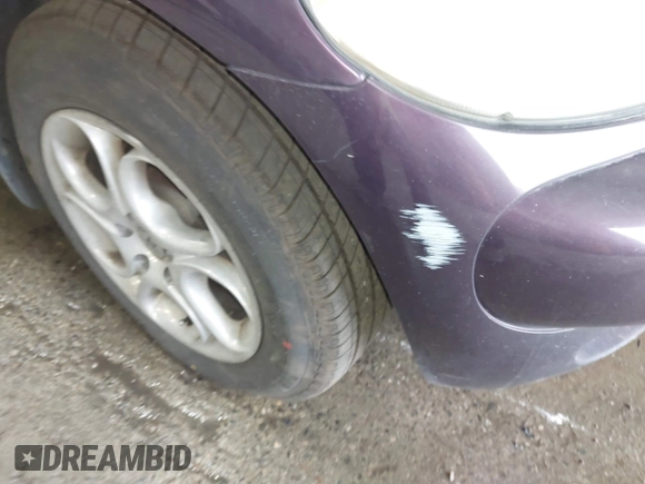 2004 Chrysler PT Cruiser with VIN 3C4FY48B04T202653, listed as a IAAI auction lot 42706053 with 89,147 mi miles and . Bid and sale history available at DreamBid. Image 6.