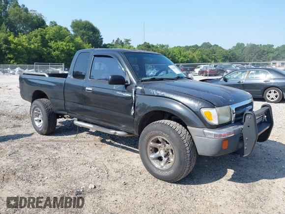 1999 Toyota Tacoma PreRunner with VIN 4TASN92N4XZ566820, listed as a IAAI auction lot 42583069 with 283,325 mi miles and . Bid and sale history available at DreamBid. Image 1.