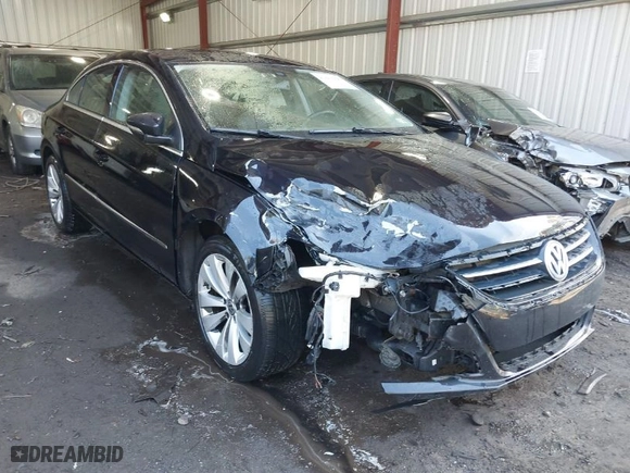 2010 Volkswagen CC Sport with VIN WVWMP7AN8AE532004, listed as a IAAI auction lot 41869929 with 151,442 mi miles. Bid and sale history available at carsss.com. Image 1.