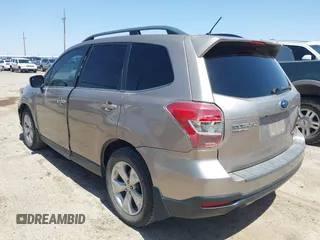 2014 Subaru Forester 2.5i Limited with VIN JF2SJAHC3EH514087, listed as a IAAI auction lot 41982300 with 238,626 mi miles. Bid and sale history available at carsss.com. Image 3.