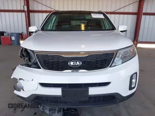2015 Kia Sorento EX with VIN 5XYKU4A74FG577696, listed as a IAAI auction lot 41870637 with 129,400 mi miles. Bid and sale history available at carsss.com. Image 12.