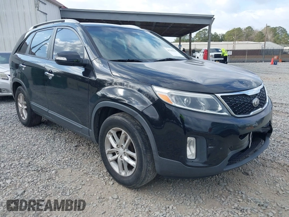 2014 Kia Sorento LX with VIN 5XYKT3A67EG497120, listed as a IAAI auction lot 41706312 with 179,952 mi miles. Bid and sale history available at carsss.com. Image 1.