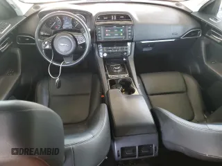 2017 Jaguar F-Pace 20d Premium с VIN SADCJ2BN7HA092328, выставлен на аукционе Copart как лот 55754335 с пробегом 72 744 миль миль и Чистый • Clean title. История ставок и продаж доступна на DreamBid. Изображение 8.