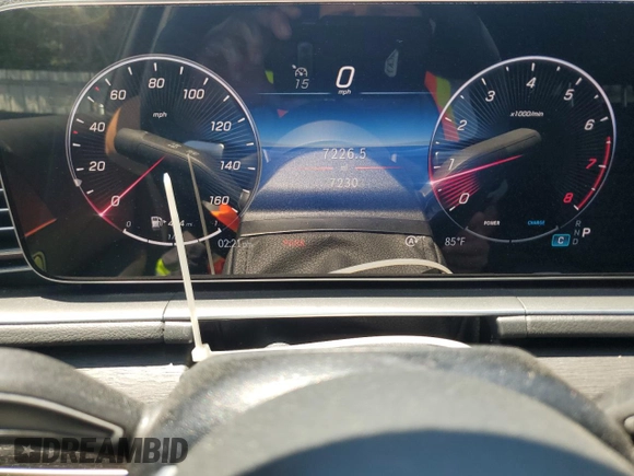 2025 Mercedes-Benz GLE 450 with VIN 4JGFD5KB9SB280918, listed as a Copart auction lot 57639525 with 7,230 mi miles and Salvage title. Bid and sale history available at DreamBid. Image 9.