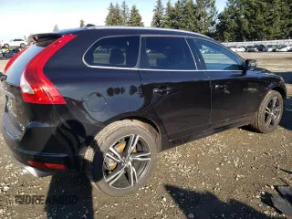 2017 Volvo XC60 R-Design with VIN YV449MRS7H2128140, listed as a Copart auction lot 89215325 with 61,559 mi miles and Salvage title. Bid and sale history available at DreamBid. Image 3.