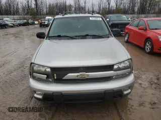 2005 Chevrolet TrailBlazer LT with VIN 1GNDT13S052362358, listed as a Copart auction lot 81550014 with 258,429 mi miles and Clean Title. Bid and sale history available at DreamBid. Image 5.
