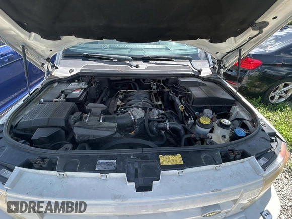 2009 Land Rover LR3 HSE with VIN SALAG25429A495471, listed as a Copart auction lot 61038485 with 201,193 mi miles and Clean title. Bid and sale history available at DreamBid. Image 7.