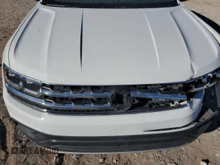 2018 Volkswagen Atlas S z VIN 1V2AR2CA4JC521361, wystawiony jako Copart lot #81990544 z przebiegiem 102 809 mil mil oraz Szkoda całkowita • Salvage title. Historia ofert i sprzedaży dostępna na DreamBid. Obrazek 13.