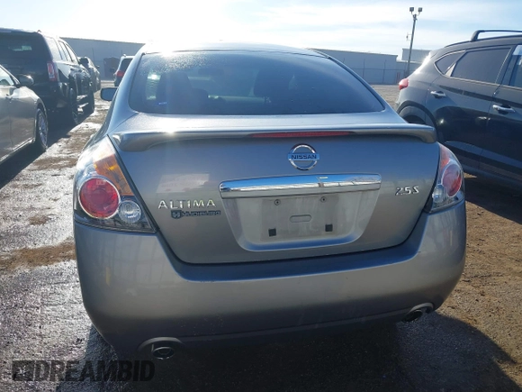 2007 Nissan Altima S with VIN 1N4AL21E97C199596, listed as a IAAI auction lot 41880234 with 170,155 mi miles and . Bid and sale history available at DreamBid. Image 16.