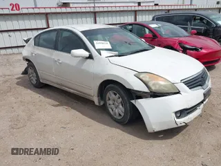 2009 Nissan Altima 2.5 SL with VIN 1N4AL21EX9N537305, listed as a IAAI auction lot 41958558 with 179,070 mi miles. Bid and sale history available at carsss.com. Image 1.