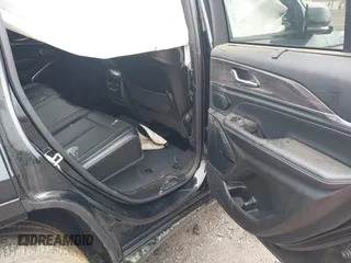 2023 Jeep Grand Cherokee Overland with VIN 1C4RJHDG2PC516797, listed as a IAAI auction lot 42026063 with 25,808 mi miles and . Bid and sale history available at DreamBid. Image 8.