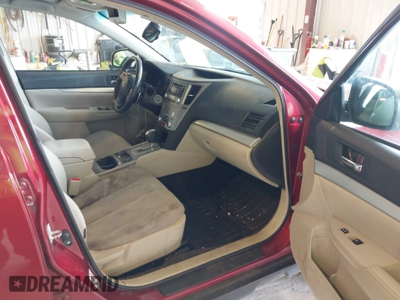 2013 Subaru Outback Premium with VIN 4S4BRCCC3D3262102, listed as a IAAI auction lot 42033397 with 137,345 mi miles and . Bid and sale history available at carsss.com. Image 5.