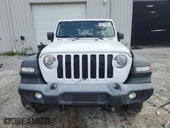 2020 Jeep Gladiator Sport S with VIN 1C6JJTAG0LL109695, listed as a Copart auction lot 63112895 with 53,491 mi miles and Non repairable. Bid and sale history available at DreamBid. Image 5.