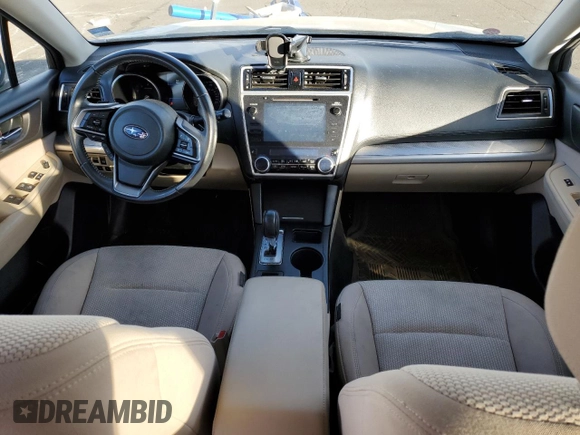 2018 Subaru Outback Premium z VIN 4S4BSAHC7J3256820, wystawiony jako Copart lot #89125935 z przebiegiem 130 673 mil mil oraz Szkoda całkowita • Salvage title. Historia ofert i sprzedaży dostępna na DreamBid. Obrazek 8.