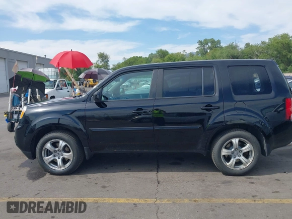 2012 Honda Pilot EX-L with VIN 5FNYF4H68CB045923, listed as a IAAI auction lot 42438452 with 231,037 mi miles and . Bid and sale history available at DreamBid. Image 14.