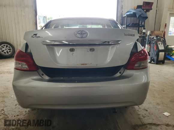 2012 Toyota Yaris z VIN JTDBT4K30CL016555, wystawiony jako Copart lot #55605565 z przebiegiem 164 046 mil mil oraz Szkoda całkowita • Salvage title. Historia ofert i sprzedaży dostępna na DreamBid. Obrazek 6.