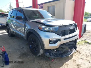 2023 Ford Explorer ST-Line с VIN 1FMSK7KHXPGB51696, выставлен на аукционе IAAI как лот 42756169 с пробегом 19 661 миль миль и . История ставок и продаж доступна на DreamBid. Изображение 1.