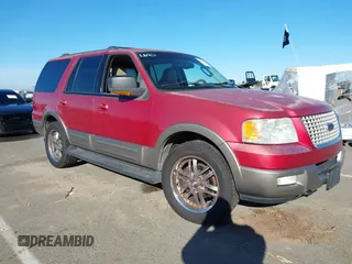 2003 Ford Expedition Eddie Bauer with VIN 1FMPU18L13LB22470, listed as a IAAI auction lot 41532763 with 261,942 mi miles. Bid and sale history available at carsss.com. Image 1.
