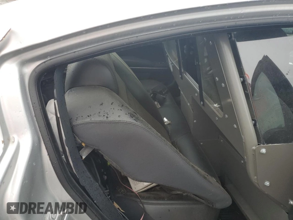 2019 Dodge Charger Police with VIN 2C3CDXATXKH627424, listed as a Copart auction lot 61445815 with 122,296 mi miles and Salvage title. Bid and sale history available at DreamBid. Image 10.