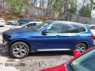 2020 BMW X3 xDrive30i z VIN 5UXTY5C0XL9D50400, wystawiony jako IAAI lot #42197545 z przebiegiem 46 467 mil mil oraz . Historia ofert i sprzedaży dostępna na DreamBid. Obrazek 14.