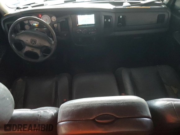 2003 Dodge 1500 ST z VIN 1D3HA18Z73J524826, wystawiony jako Copart lot #76694724 z przebiegiem 170 780 mil mil oraz Czysty tytuł • Clean title. Historia ofert i sprzedaży dostępna na DreamBid. Obrazek 8.
