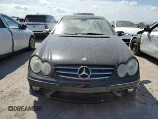 2008 Mercedes-Benz CLK 550 with VIN WDBTJ72H88F235405, listed as a Copart auction lot 76230174 with Not Provided miles and Salvage Title. Bid and sale history available at DreamBid. Image 5.