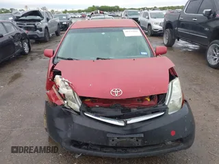 2007 Toyota Prius z VIN JTDKB20U977687630, wystawiony jako IAAI lot #41939185 z przebiegiem 392 988 mil mil oraz . Historia ofert i sprzedaży dostępna na DreamBid. Obrazek 12.