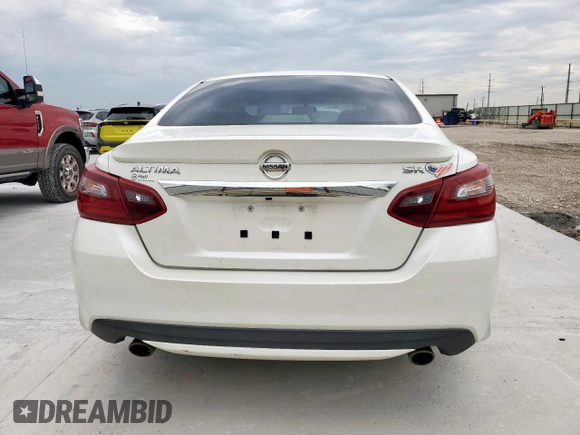 2017 Nissan Altima SV z VIN 1N4AL3AP9HC140248, wystawiony jako Copart lot #59515895 z przebiegiem 117 755 mil mil oraz Szkoda całkowita • Salvage title. Historia ofert i sprzedaży dostępna na DreamBid. Obrazek 6.