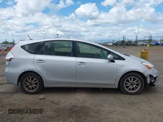 2012 Toyota Prius Two with VIN JTDZN3EU1C3028981, listed as a IAAI auction lot 42239563 with 285,031 mi miles and . Bid and sale history available at DreamBid. Image 13.