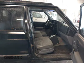 1998 Jeep Cherokee Sport with VIN 1J4FJ68SXWL281659, listed as a IAAI auction lot 42208563 with 203,992 mi miles and . Bid and sale history available at DreamBid. Image 5.