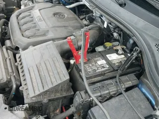 2019 Volkswagen Tiguan S с VIN 3VV1B7AX0KM101611, выставлен на аукционе IAAI как лот 43372465 с пробегом 63 802 миль миль и . История ставок и продаж доступна на DreamBid. Изображение 24.