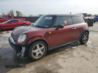 2007 MINI Hardtop with VIN WMWMF33577TT52975, listed as a Copart auction lot 53909855 with 127,325 mi miles and Salvage Title. Bid and sale history available at DreamBid. Image 1.