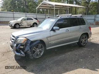 2013 Mercedes-Benz GLK 350 z VIN WDCGG5HB5DF973224, wystawiony jako Copart lot #50712955 z przebiegiem 138 064 mil mil oraz Szkody całkowita. Historia ofert i sprzedaży dostępna na DreamBid. Obrazek 1.