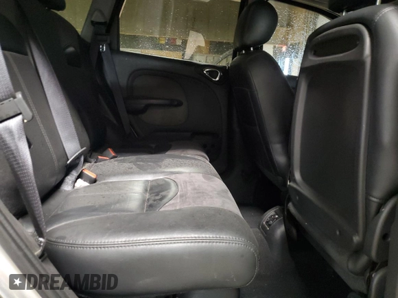 2004 Chrysler PT Cruiser Limited z VIN 3C8FY68BX4T358256, wystawiony jako Copart lot #54919485 z przebiegiem Nie podano mil oraz Czysty tytuł • Clean title. Historia ofert i sprzedaży dostępna na DreamBid. Obrazek 10.