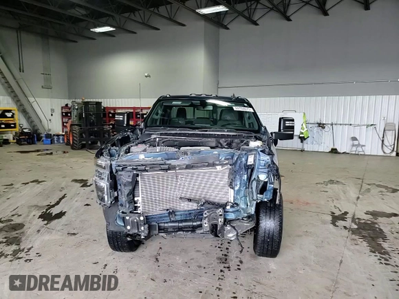 2020 Chevrolet Silverado 3500HD LT with VIN 1GC4YTE72LF333755, listed as a Copart auction lot 44764675 with 33,741 mi miles and Salvage Title. Bid and sale history available at carsss.com. Image 10.