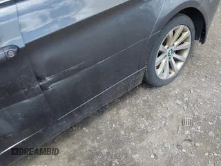 2006 BMW 3 Series 330xi с VIN WBAVD33566KL53162, выставлен на аукционе IAAI как лот 42301284 с пробегом 158 000 миль миль и . История ставок и продаж доступна на DreamBid. Изображение 13.