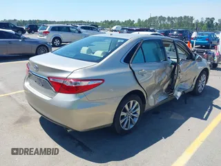 2017 Toyota Camry XLE z VIN 4T1BF1FK3HU786219, wystawiony jako IAAI lot #42097020 z przebiegiem 73 225 mil mil oraz . Historia ofert i sprzedaży dostępna na DreamBid. Obrazek 4.